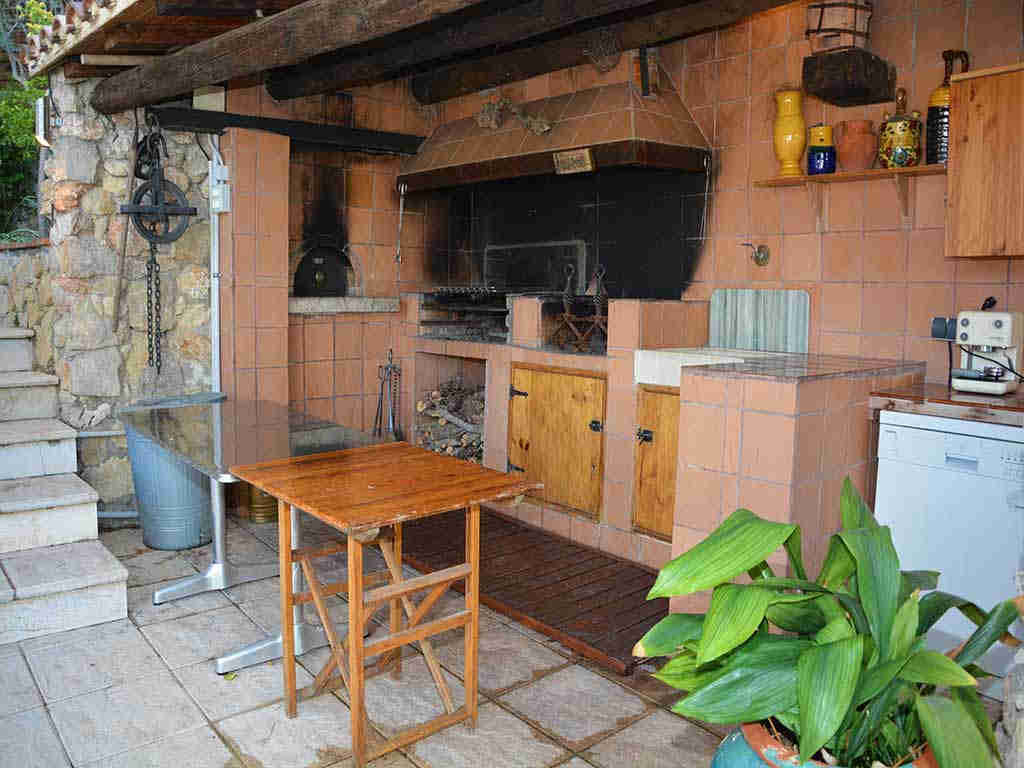 Villa de vacances à Sitges: cuisine à l'air libre