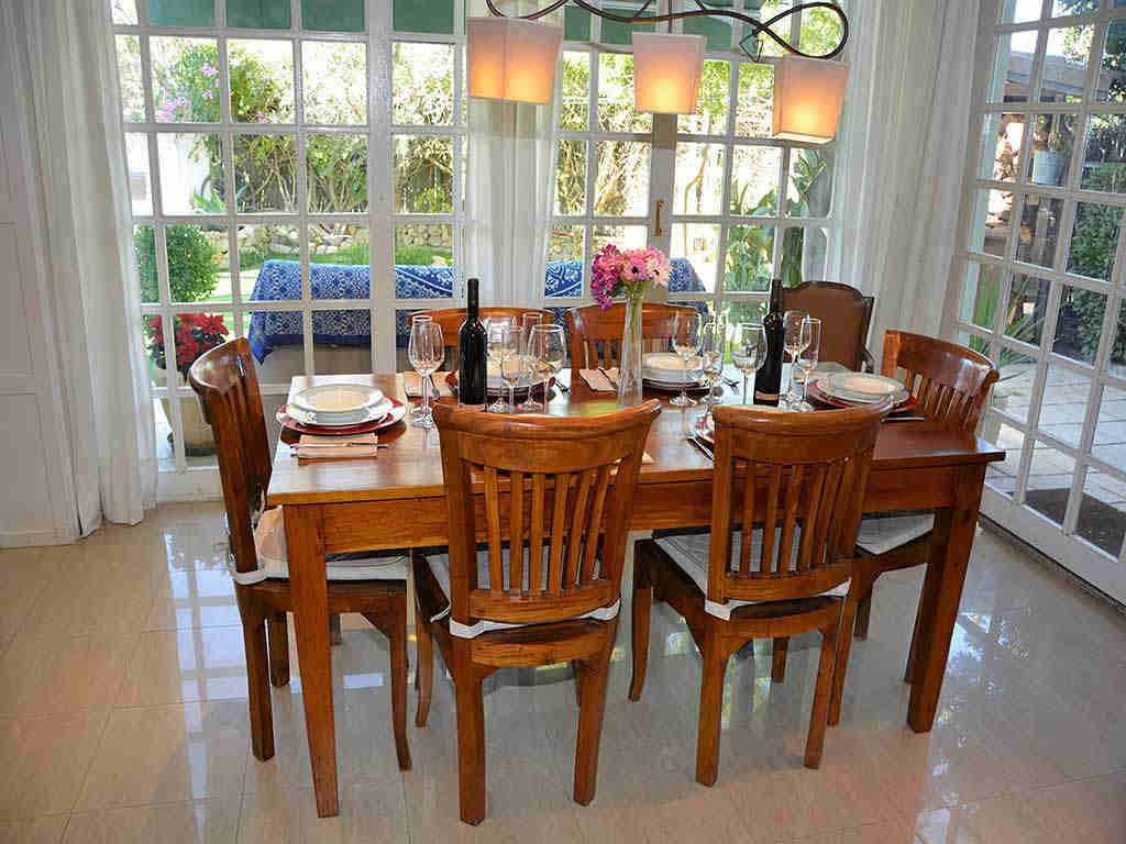 Villa de vacances à Sitges: salle à manger intérieure